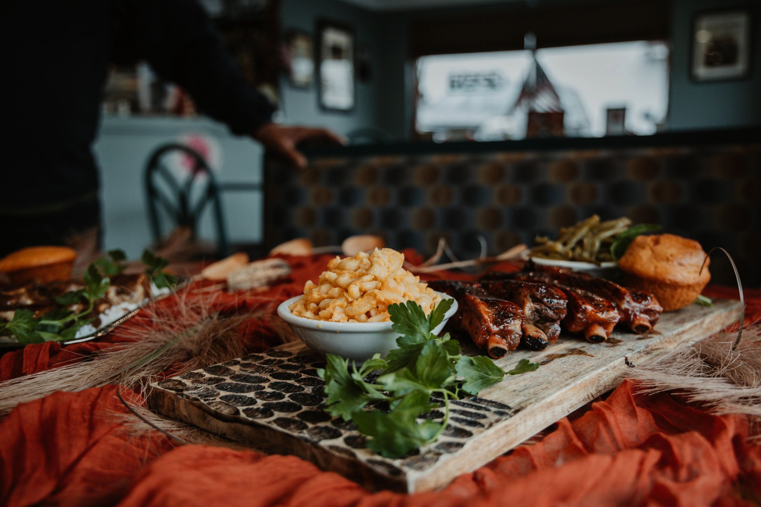 Best Seller Barbecue Ribs, Fried Chicken, Fresh Whiting, Baked Mac